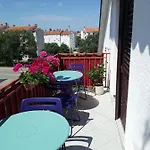 Donna Lägenhet