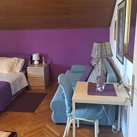 Donna Apartment *