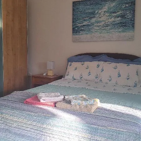 Donna Apartment *